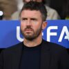 Gary Neville Warns Michael Carrick as Manchester United Struggle to Climb Premier League Table